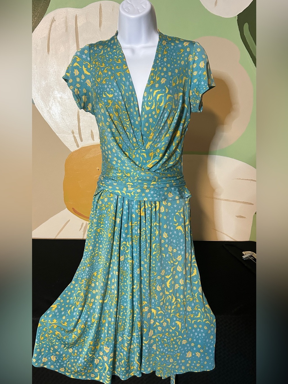 Issa London silk jersey wrap dress size US 6